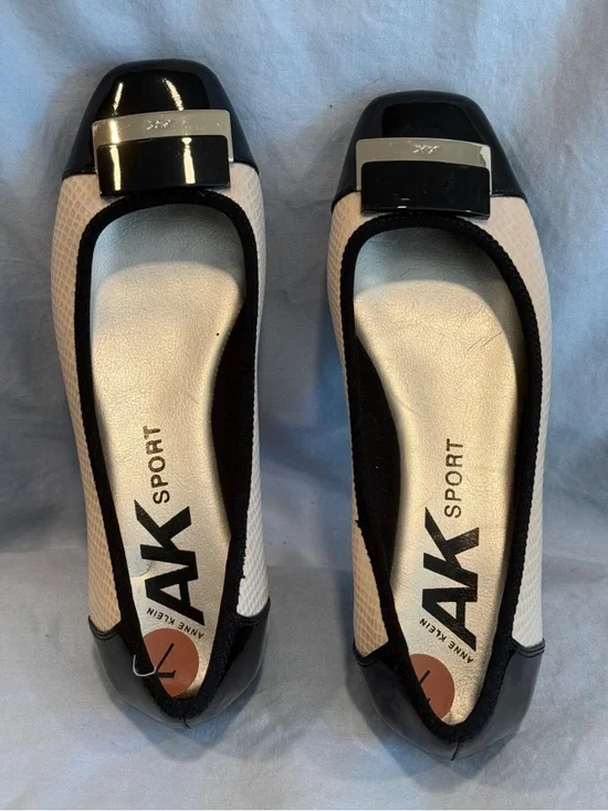 Anne Klein Two-Tone Black and Cream Patent Trim Ballet Flats - Picture 1 of 4